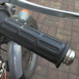 「気になる単気筒バイクの振動」対策しているのはハンドルだけ